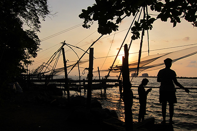 INDIA ~ Chinese Fishing Net. Dusk at 36°C℃